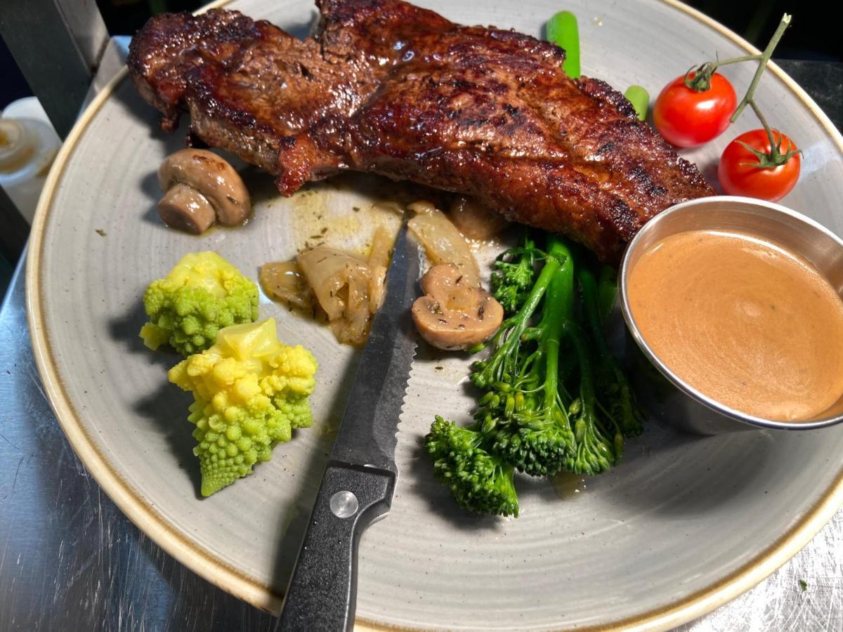 The Copper Still Bar Restaurant & Boutique Rooms Dromod Εξωτερικό φωτογραφία